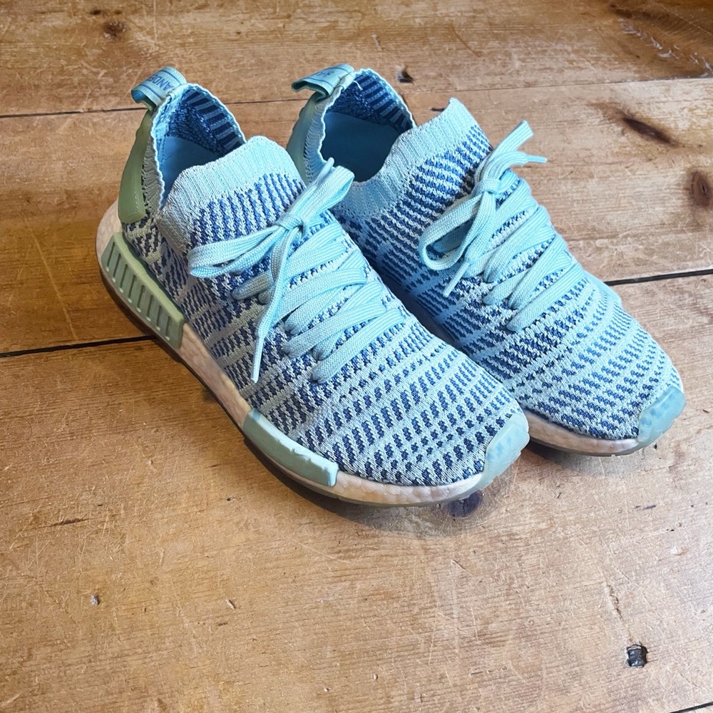 adidas Aqua Knit Sneakers Teal Blue Womens Size 8 - Picture 2 of 16